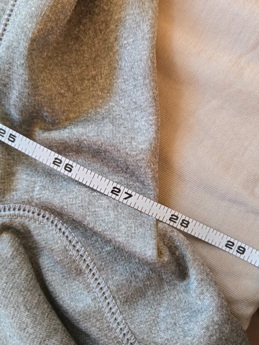 Nike Therma‑Fit Hoodie Men’s XL Gray Athletic Training Pullover Sweatshirt - Picture 4 of 15